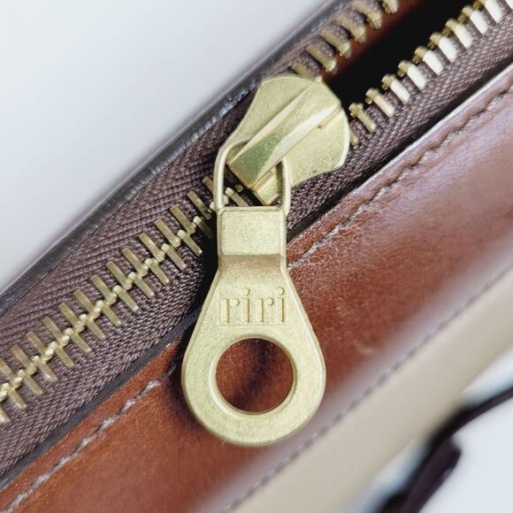 Vintage Dooney Bourke Crossbody Purse Shoulder Bag Pocket Book Leather USA - Picture 8 of 16